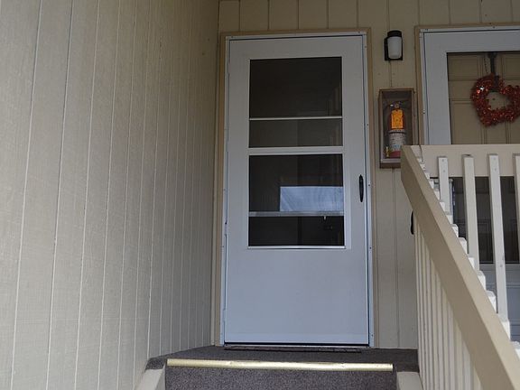 2nd image of 1725 Park Ave