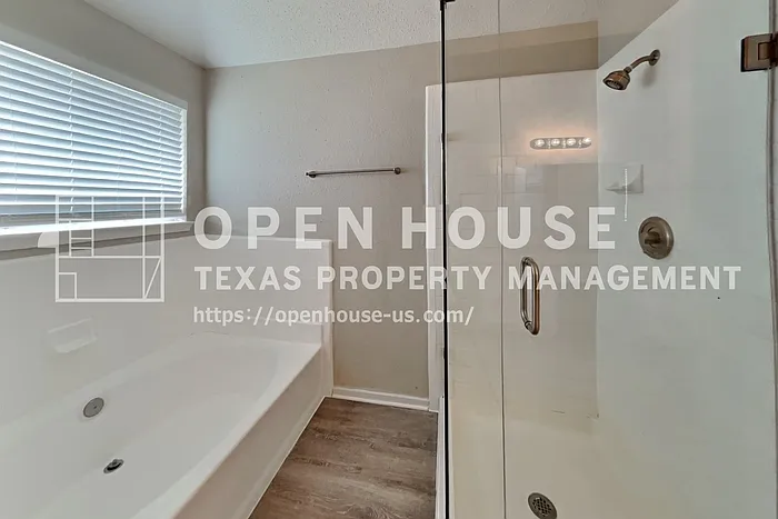 222 Mahogany Dr — Photo 10