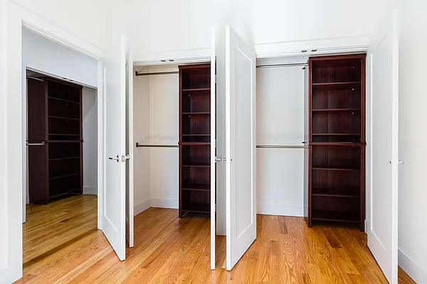 Rented by Compass | media 2