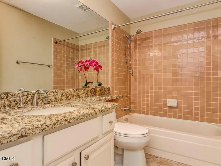6356 W Lone Cactus Dr — Photo 5