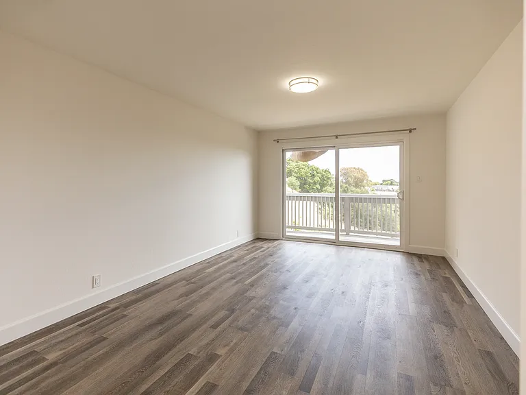 409 Portofino Dr #409 — Photo 21