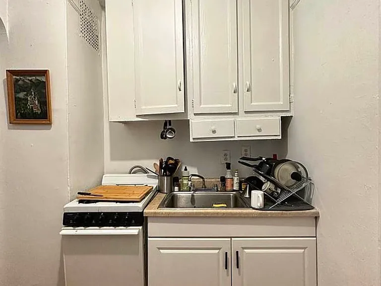 195 Underhill Ave #4D — Photo 5