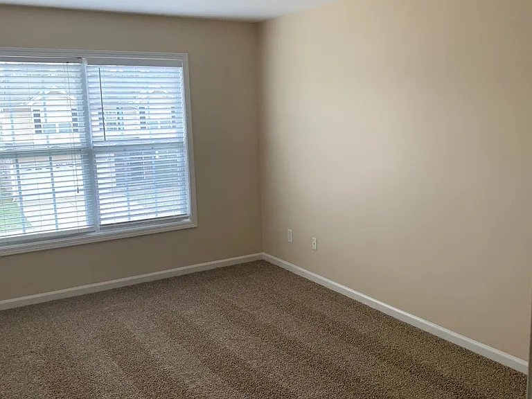 1441 Priestshore Bay — Photo 11