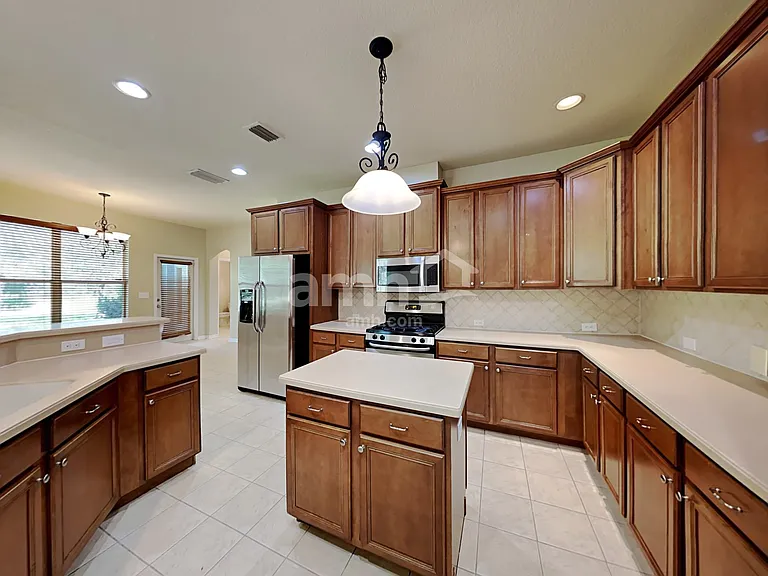 16103 Colchester Palms Dr — Photo 3