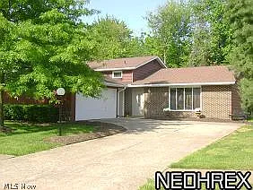 16776 Walnut Creek Dr photo 1