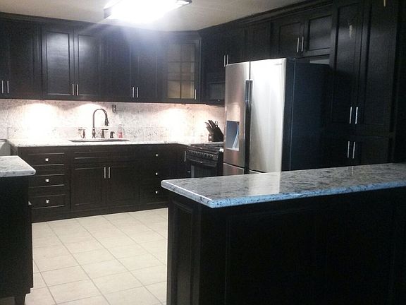 2nd image of 213 N Campus Way