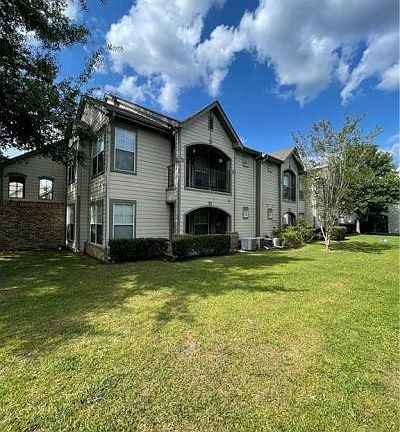 2nd image of 503 Emerald Forest Blvd #15203