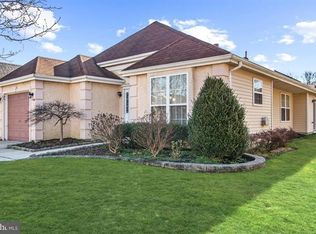 714 Chickory Dr, Mount Laurel, NJ 08054