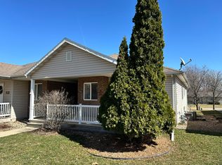 3316 Emerald Dr, Ames, IA 50010