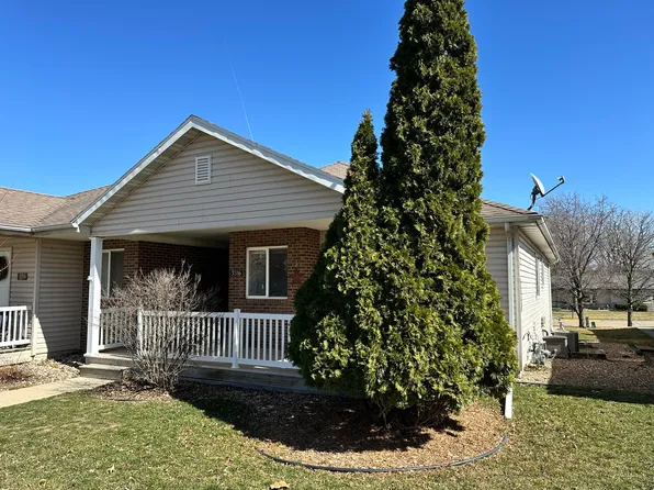 3316 Emerald Dr, Ames, IA 50010