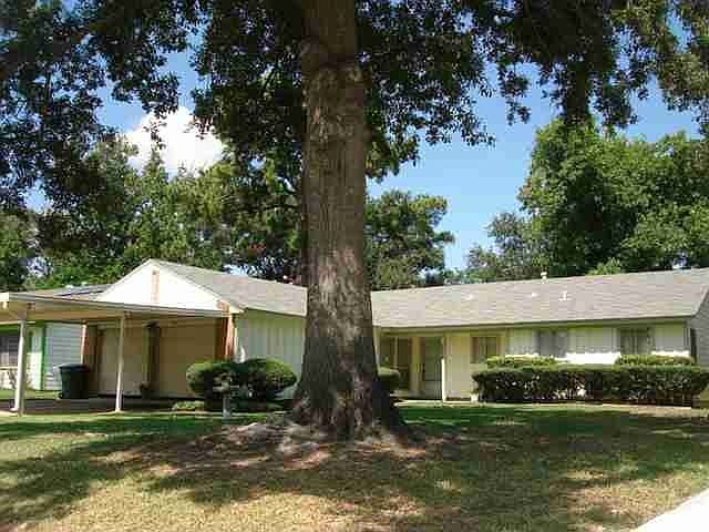 1st image of 3850 Eloise St