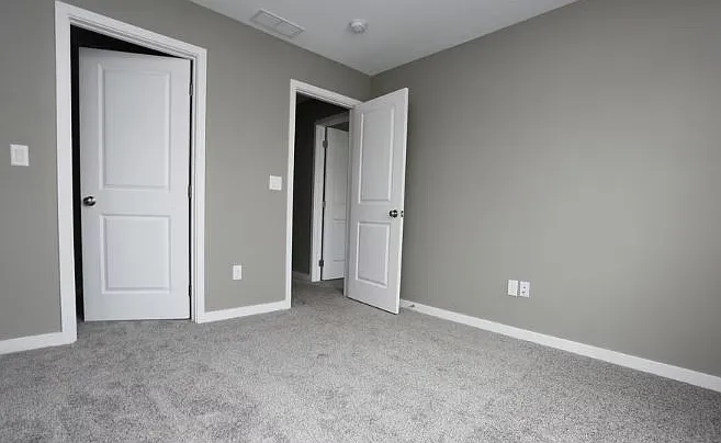 Greenway Square Townhomes — Photo 13
