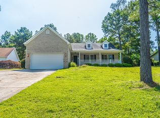 380 Queens Cove Way, Whispering Pines, NC 28327