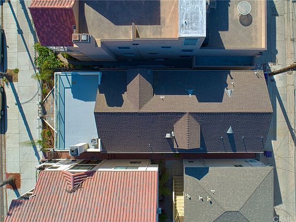 4th image of 4515 E Ocean Blvd