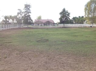 3552 S Fairfax Rd, Bakersfield, CA 93307