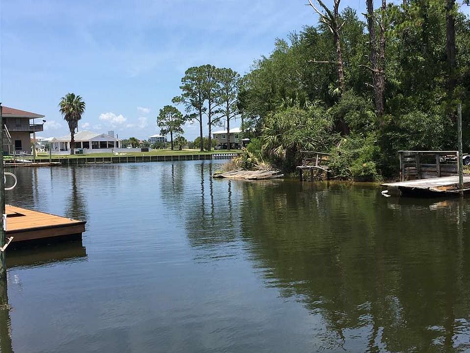 2nd image of Sandy Ln