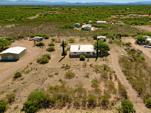 2338 N Mustang Heights Rd, Huachuca City, AZ 85616