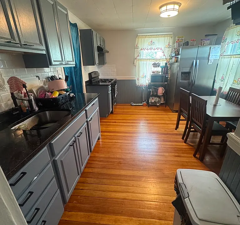 29 Sammet St #2