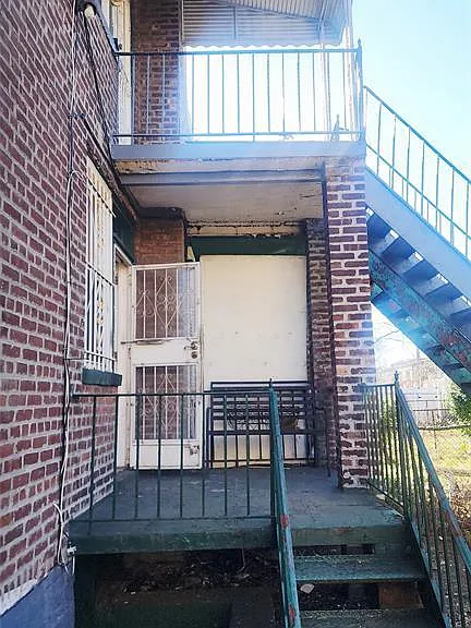 664 Remsen Ave — Photo 29