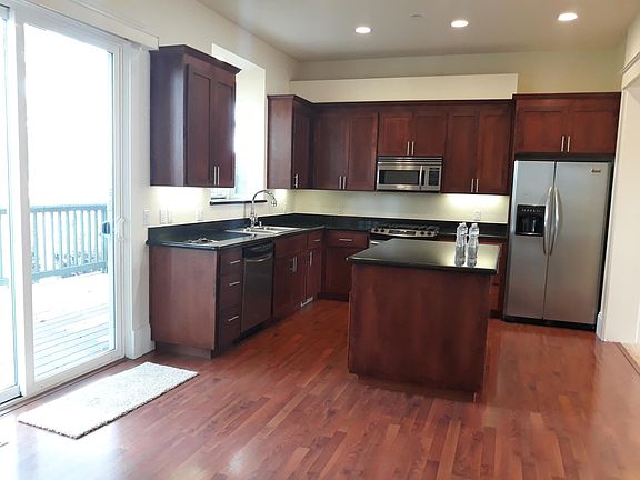 New Dishwasher and Microwave, sparkling clean eat in kitchen ! Call or text Julie at the management company at: 831-201-7784 to view today !