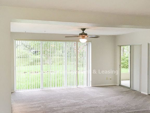 3rd image of 2224 Cambridge Dr