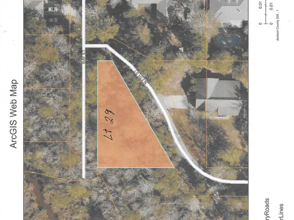 9205 N 5th St #29, Ocean Springs, MS 39564