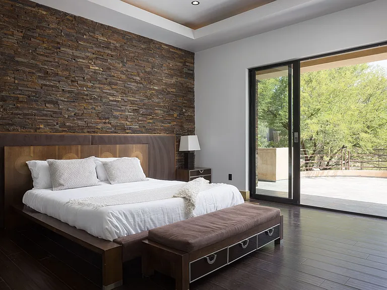 17 Soaring Bird Ct — Photo 18