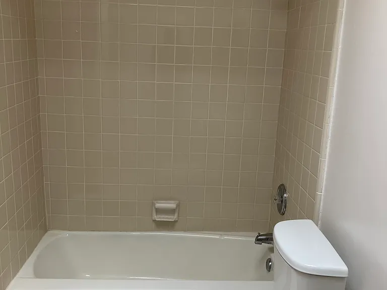 2020 Idaho Ave — Photo 7
