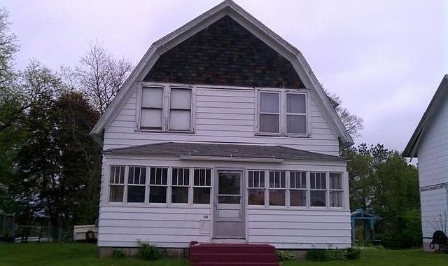 1st image of 449 N Glendale Ave