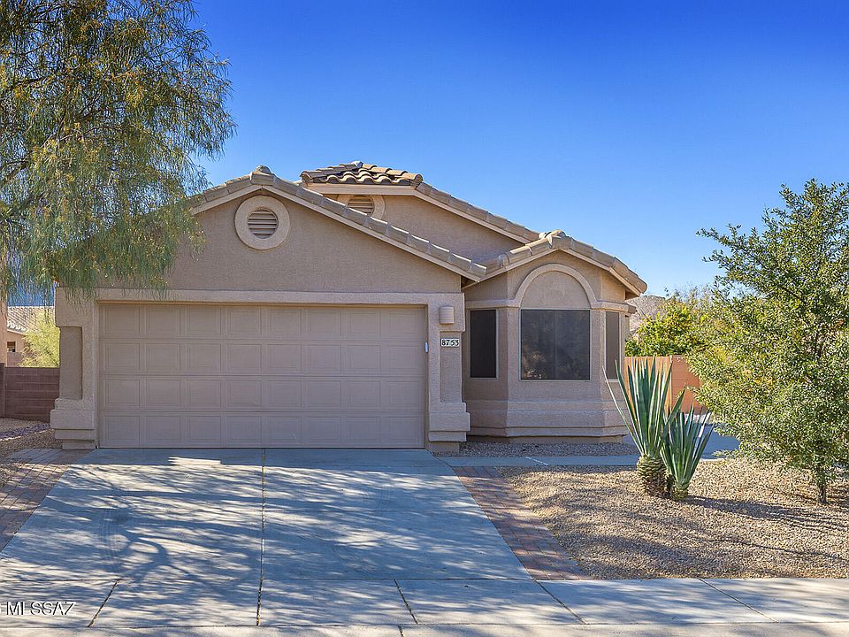 1st image of 8753 N Moonfire Dr