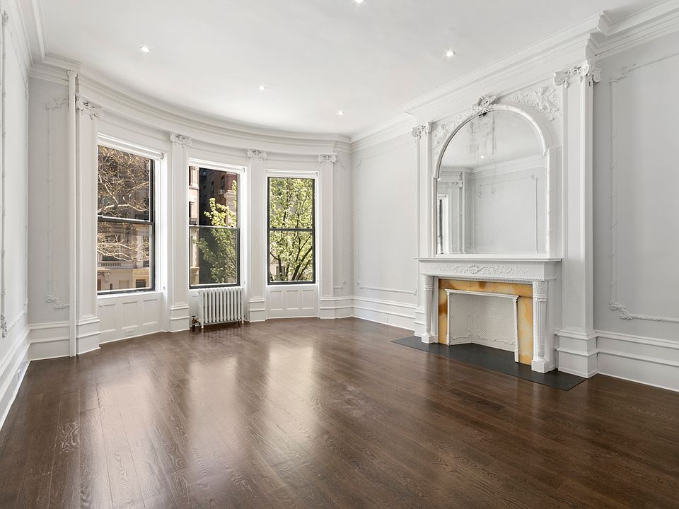 1st image of 304 W 106th St APT 2F