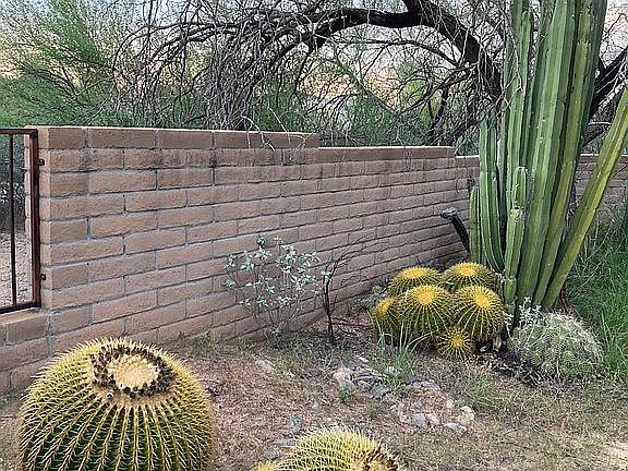 4th image of 16980 S La Canada Dr