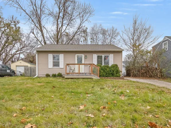 4005 57th St, Des Moines, IA 50310