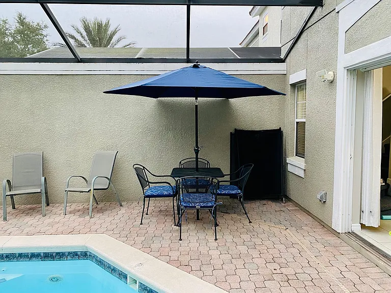 4568 Alberto Cir — Photo 21