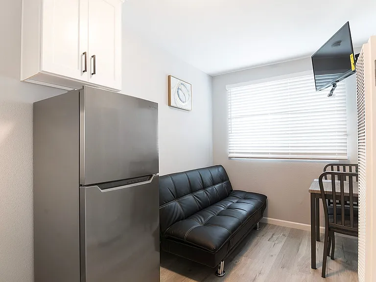 Casas On Cordova Street Apartments — Photo 17