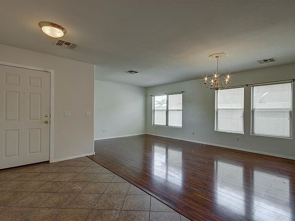 2nd image of 4424 W T Ryan Ln