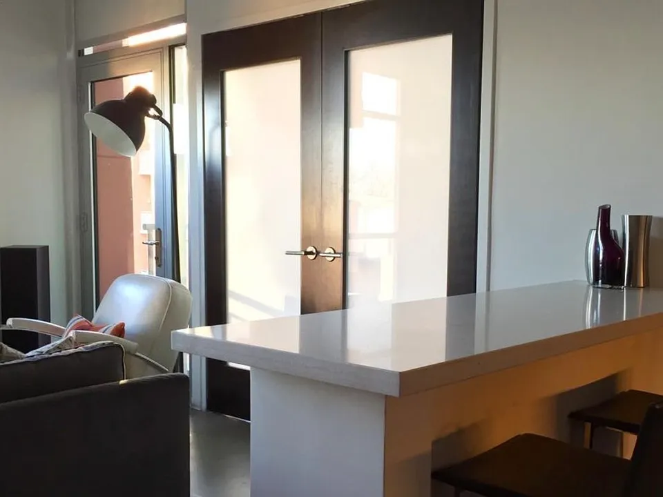 2115 Yeaman Pl #305