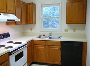 46 Hilldale Dr, Ephrata, PA 17522