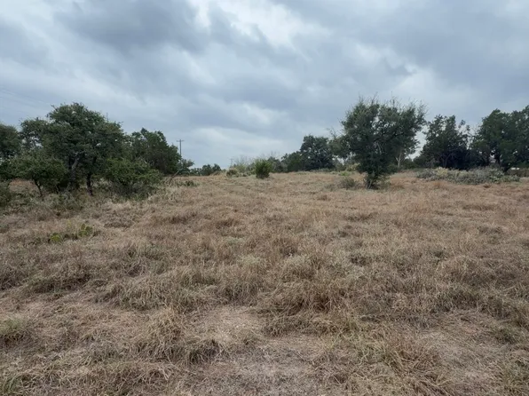 300 Whistle Street, Burnet, TX 78611
