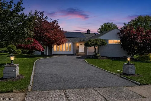 32 Brantwood Pl Photo 1