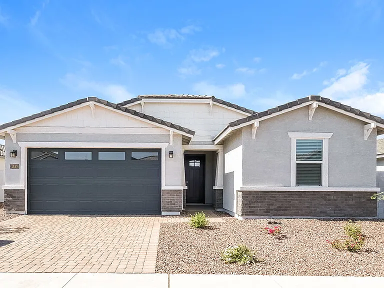 24453 W Grove St — Photo 1