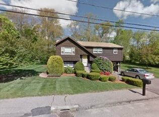 9 Kristen Rd, Randolph, MA 02368