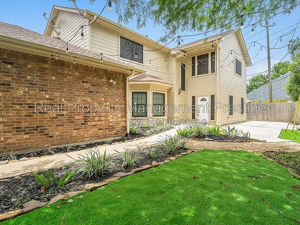 2052 Glencove Dr