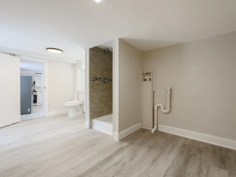 16 Lenox Ave #2 — Photo 6