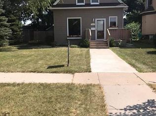 509 E 4th Ave, Mitchell, SD 57301