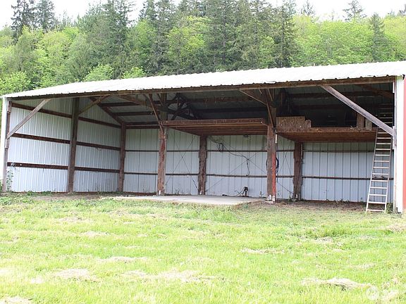 5th image of 2600 Center Valley Road