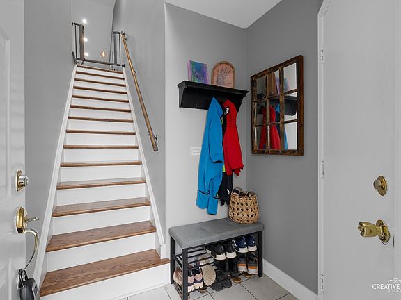 2nd image of 734 W Streamwood Blvd #B