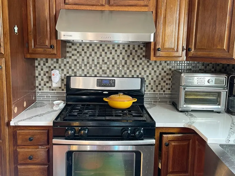 509 Lagrange St — Photo 8