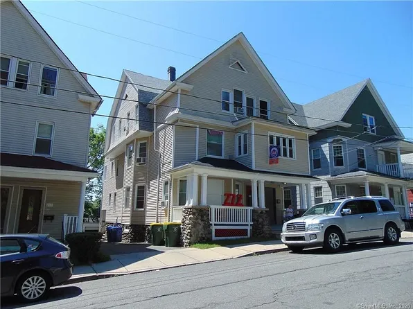 272 Pine St, Waterbury, CT 06710