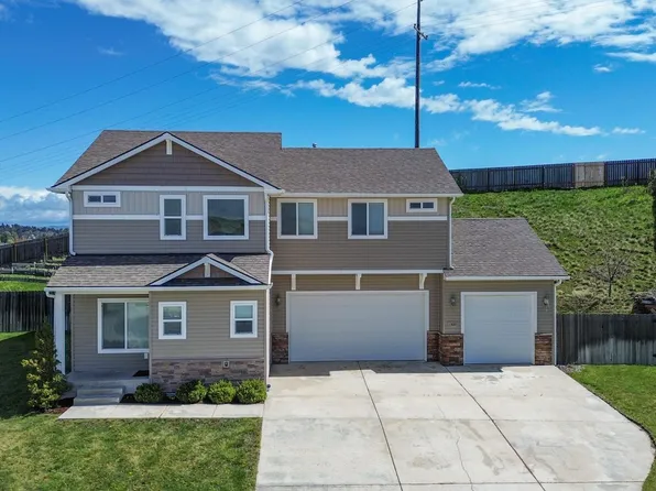 1300 SW Lehman Ct, Pullman, WA 99163